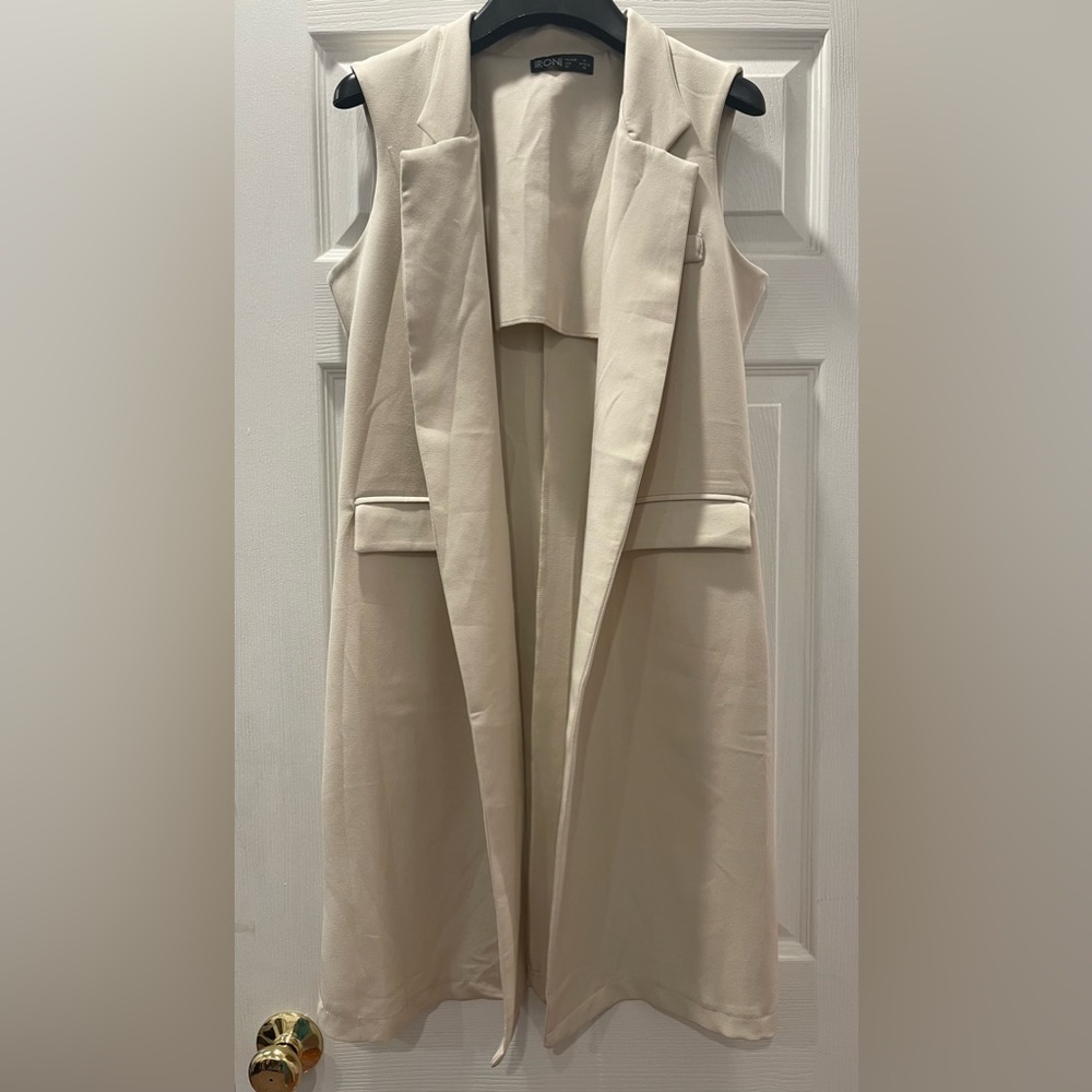 Blazer cream